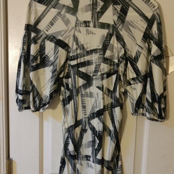 Armani blouse - Picture 2 of 3